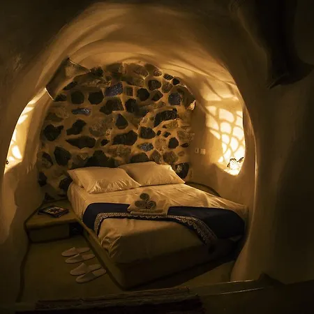 ヴィラ αura Cave サントリーニ