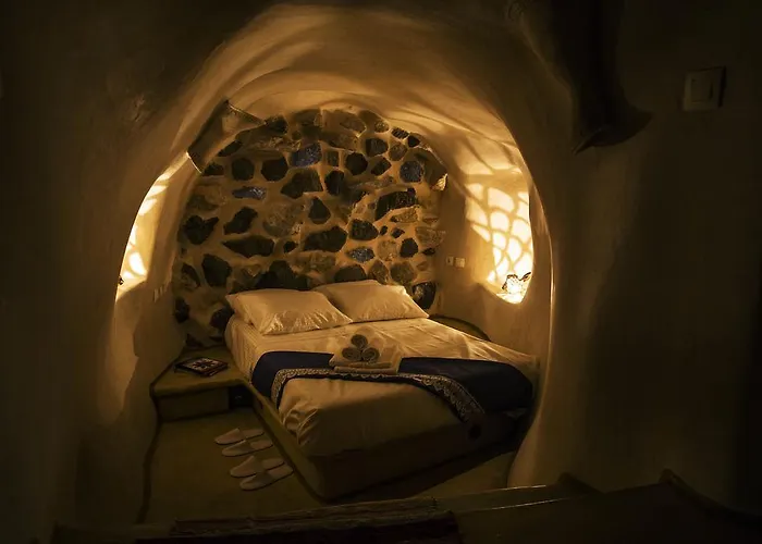 Villa αura Cave Fira (Santorini)