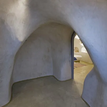 Villa αura Cave Fira (Santorini)