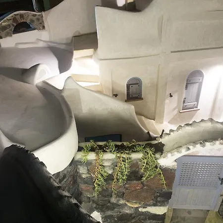 Villa αura Cave Fira (Santorini)