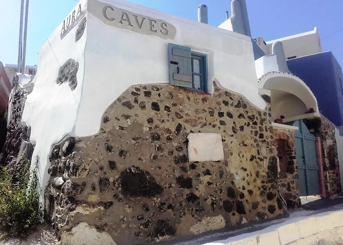 αura Cave Villa Fira (Santorini)